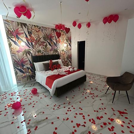 Savior Deluxe Rooms Neapel Exterior foto